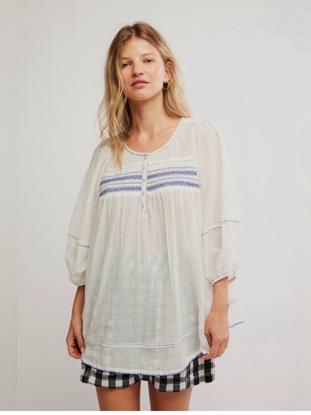 Free People Dylan Smocked Tunic
Embroidered Detail Medium